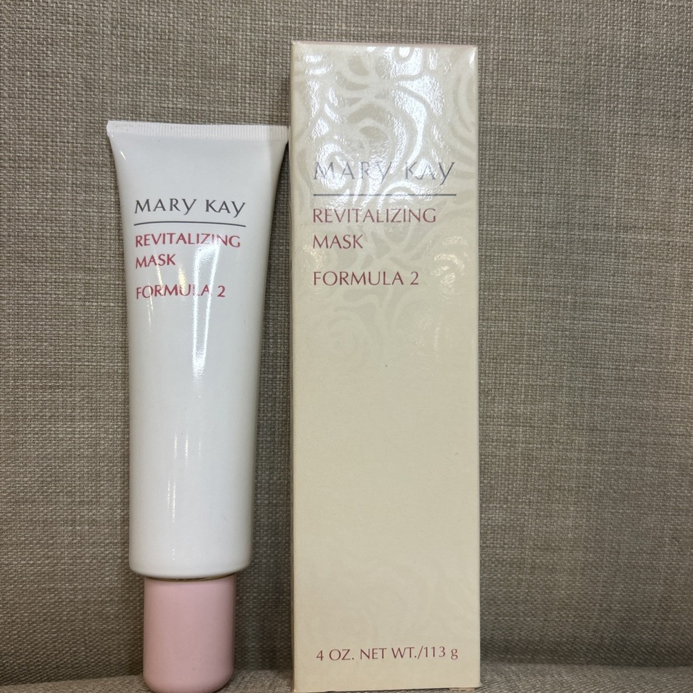 Mary Kay REVITALIZING MASK FORMULA 2 New In Box 4oz 4191 Discontinued Item